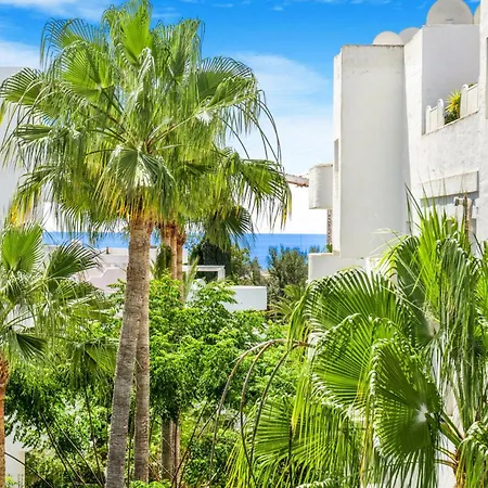 דירה Real Golden Mile - 3 Bedroom *