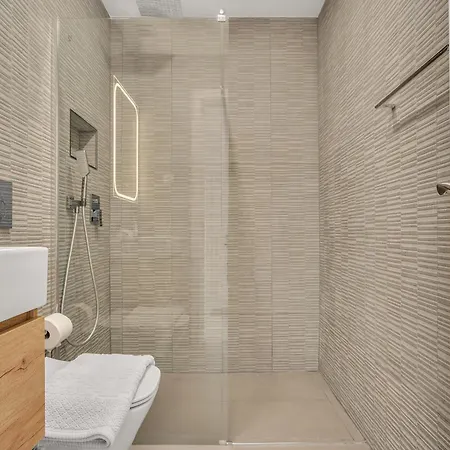 Апартаменты Real Golden Mile - 4 Bedroom By Finest