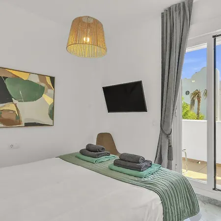 Real Golden Mile - 4 Bedroom By Finest * Марбелья