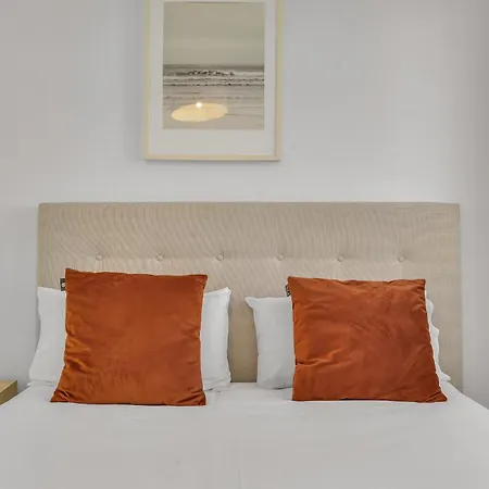 Апартаменты Real Golden Mile - 4 Bedroom By Finest Марбелья