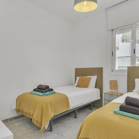 Real Golden Mile - 4 Bedroom By Finest * Марбелья