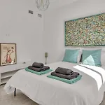 アパート Real Golden Mile - 4 Bedroom By Finest