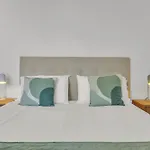 Real Golden Mile - 4 Bedroom By Finest アパート