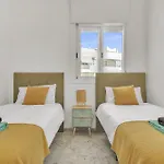 Real Golden Mile - 4 Bedroom By Finest アパート *