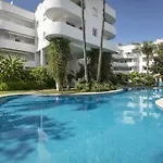 Real Golden Mile - 4 Bedroom By Finest