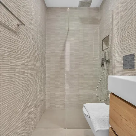 Real Golden Mile - 4 Bedroom By Finest Marbella