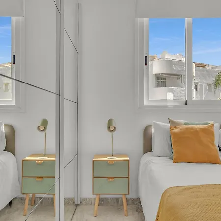 Real Golden Mile - 4 Bedroom By Finest *