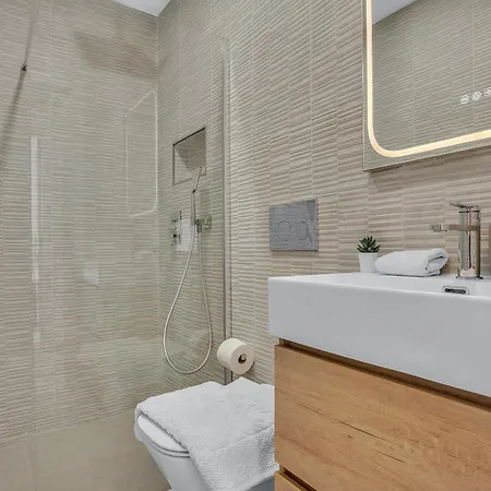 Apartman Real Golden Mile - 4 Bedroom By Finest *