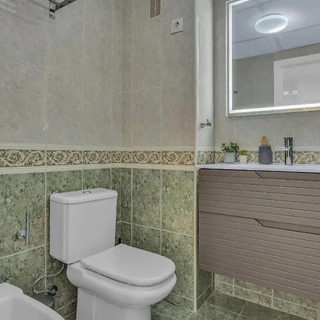 Real Golden Mile - 4 Bedroom By Finest *