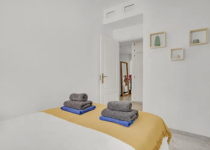 Real Golden Mile - 4 Bedroom By Finest