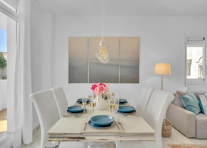 Real Golden Mile - 4 Bedroom By Finest شقة *