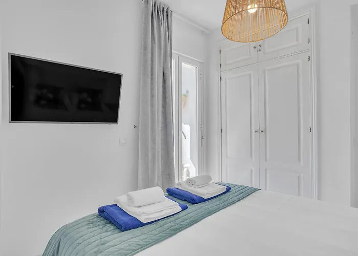 Real Golden Mile - 4 Bedroom By Finest *