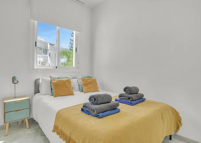 Real Golden Mile - 4 Bedroom By Finest شقة ماربيا