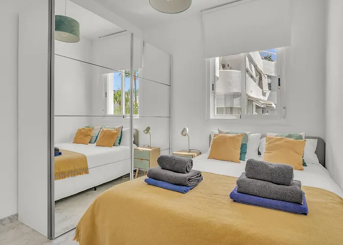 Real Golden Mile - 4 Bedroom By Finest