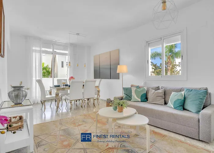 Real Golden Mile - 4 Bedroom By Finest