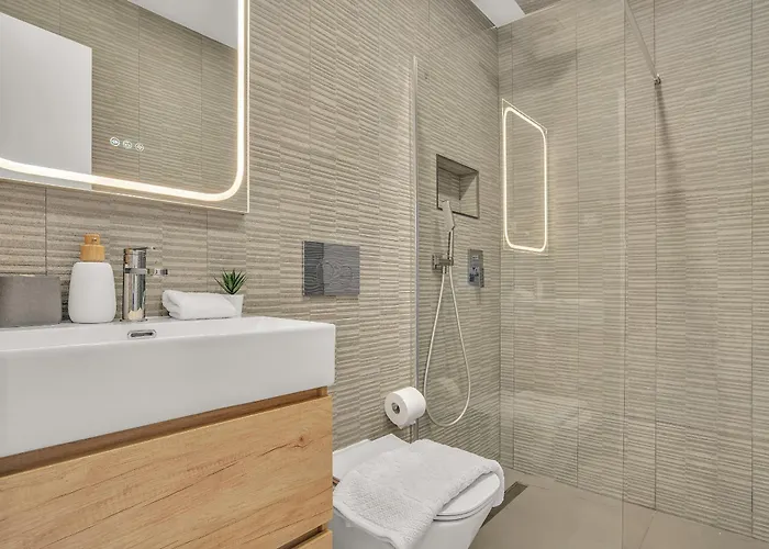 Real Golden Mile - 4 Bedroom By Finest * ماربيا