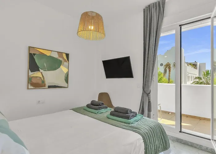 Real Golden Mile - 4 Bedroom By Finest * מארבלה
