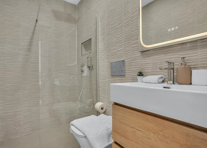 Apartament Real Golden Mile - 4 Bedroom By Finest *