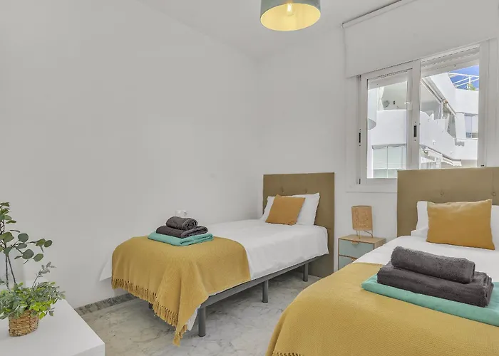 Real Golden Mile - 4 Bedroom By Finest * ماربيا