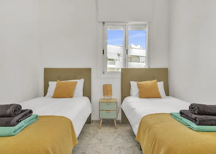 Real Golden Mile - 4 Bedroom By Finest شقة *