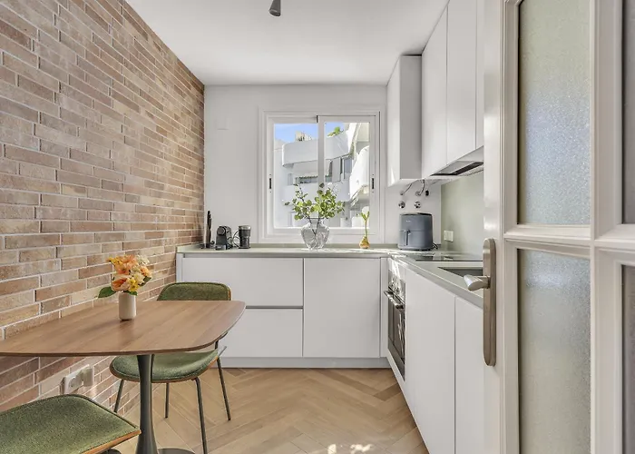 Real Golden Mile - 4 Bedroom By Finest *