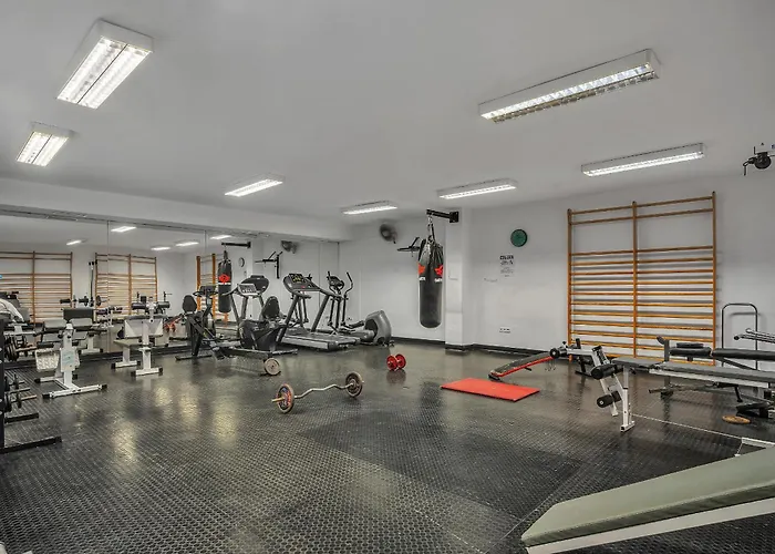 Real Golden Mile - 4 Bedroom By Finest *