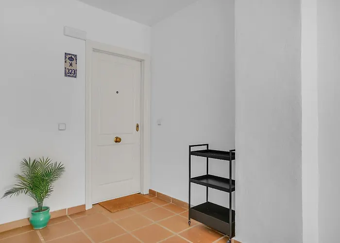 شقة Real Golden Mile - 4 Bedroom By Finest ماربيا